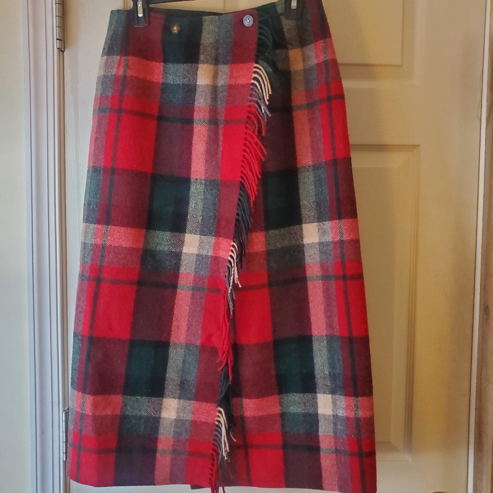 Eddie Bauer plaid wool skirt